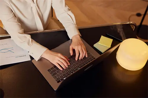 罗建华大学老师简介